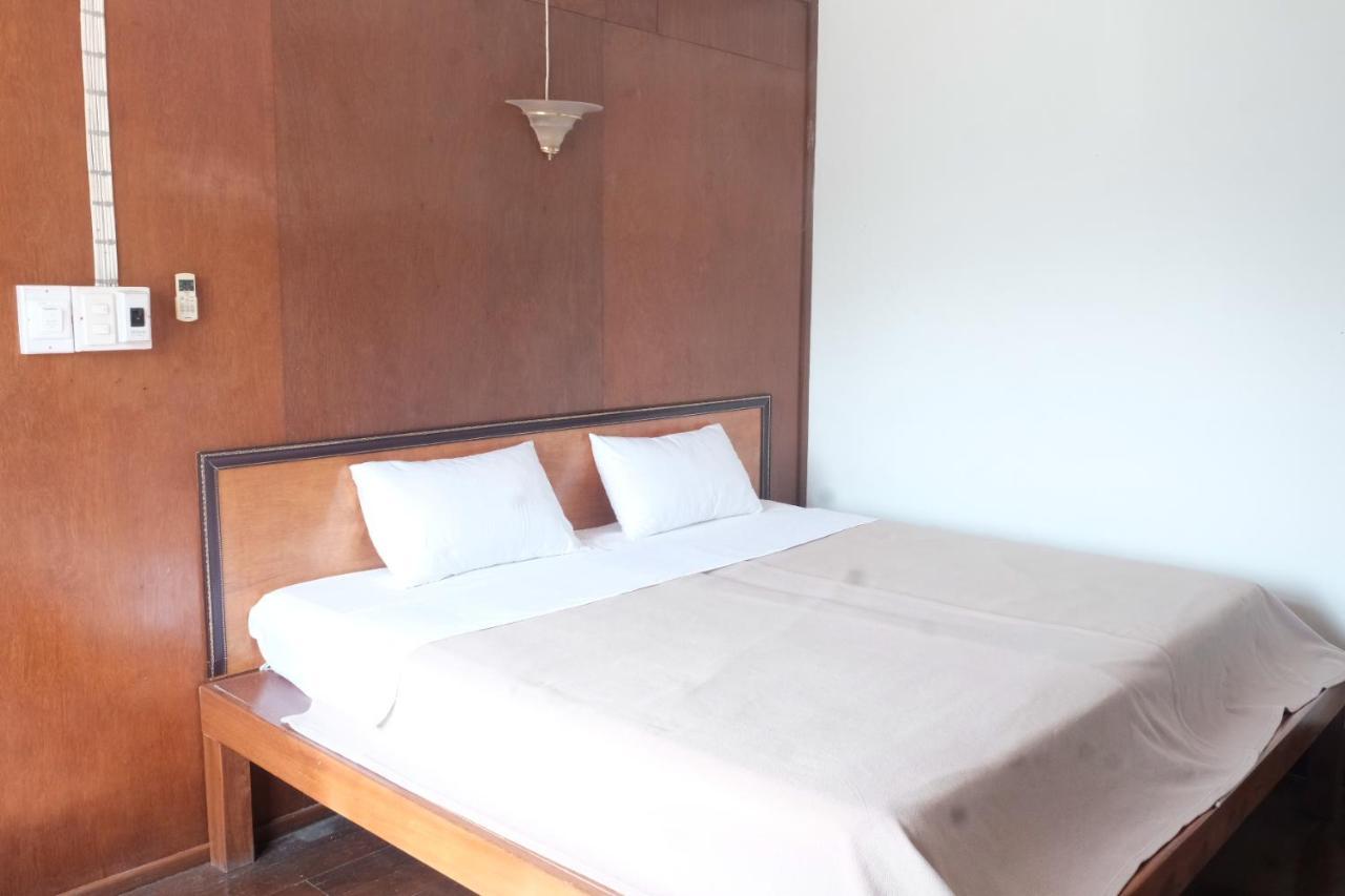 Manilath Guesthouse Ban Houayxay Bilik gambar